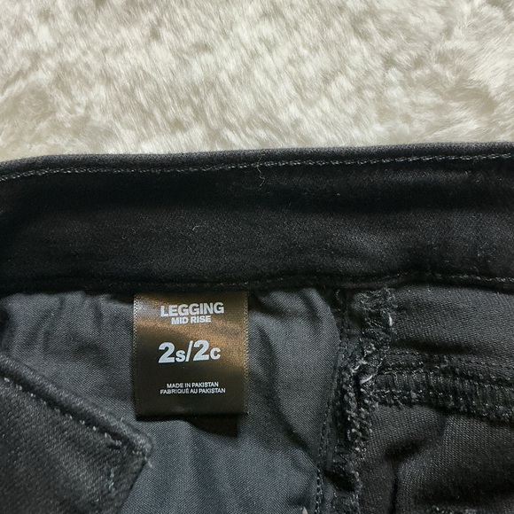 Express Black Skinny Jeans with Modern Tapered Design - Picture 8 of 8